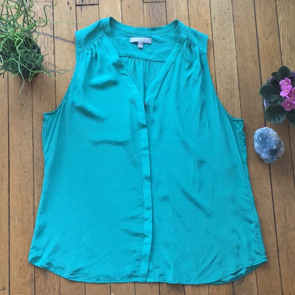 Banana Republic Tops - Banana Republic Green Silk Sleeveless Top